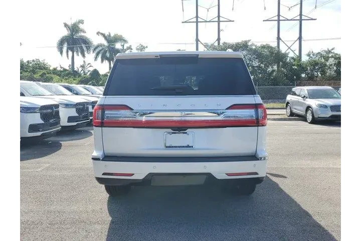 $32990 : Lincoln Navigator 2019 4x4 R image 5