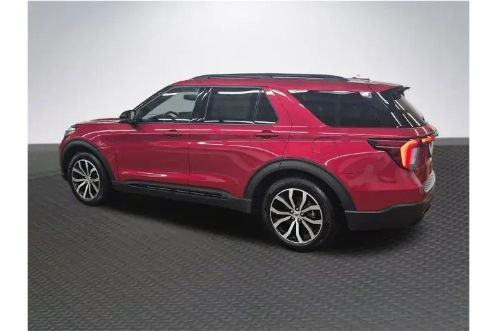 $39825 : Ford Explorer 2025 ST-Line 4 image 5
