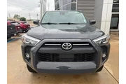 $36257 : Toyota 4Runner 2024 4x4 SR5 thumbnail