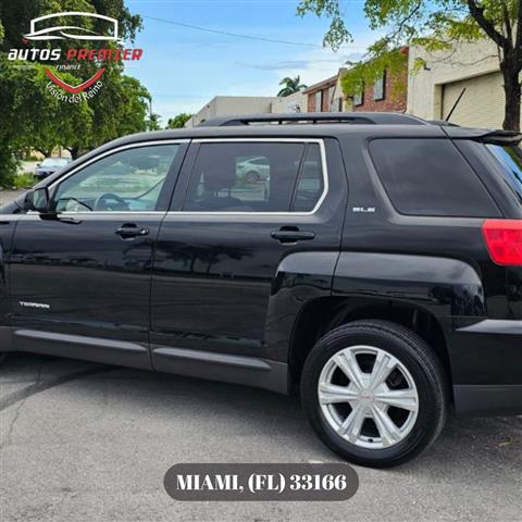 $10900 : GMC Terrain 2017 image 5