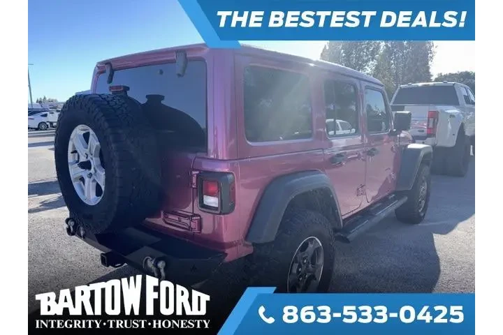 $33990 : Jeep Wrangler Unlimited 2021 image 5