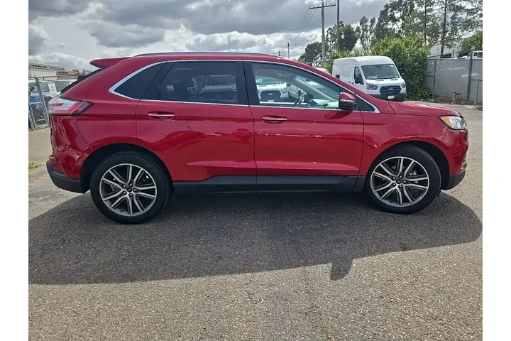 $21791 : Ford Edge 2020 Titanium 4dr image 9