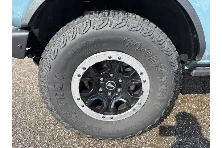 $40000 : Ford Bronco 2023 4x4 Base Ad image 2