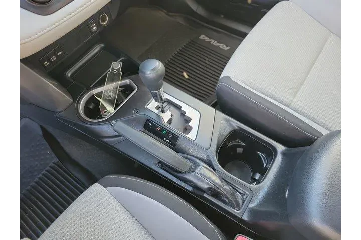 $20000 : Toyota RAV4 Hybrid 2018 AWD image 8