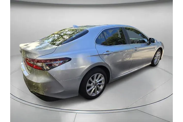 $21899 : Toyota Camry 2023 LE 4dr Sed image 5