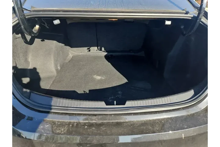 $15500 : Chevrolet Malibu 2020 LT 4dr image 9