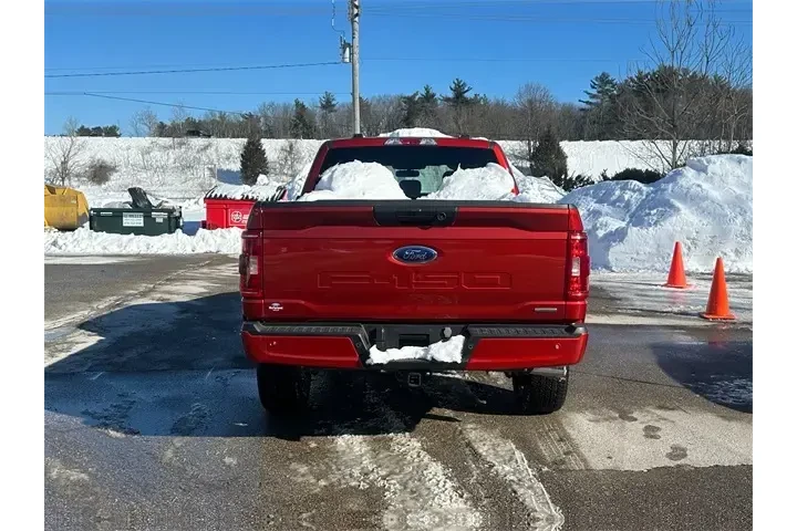 $39709 : Ford F-150 2023 4x4 XLT 4dr image 4