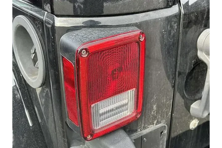 $19943 : Jeep Wrangler JK Unlimited 2 image 9