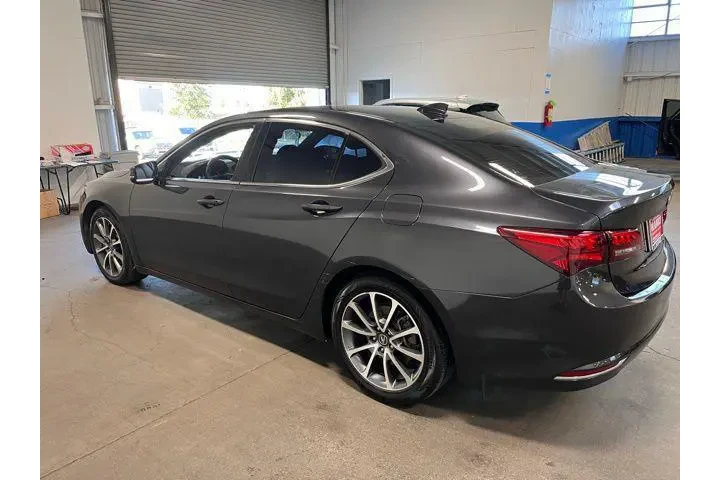 $16437 : Acura TLX 2016 V6 4dr Sedan image 5