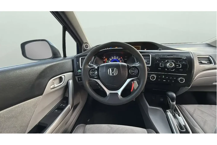 $10995 : Honda Civic 2013 LX 2dr Coup image 10
