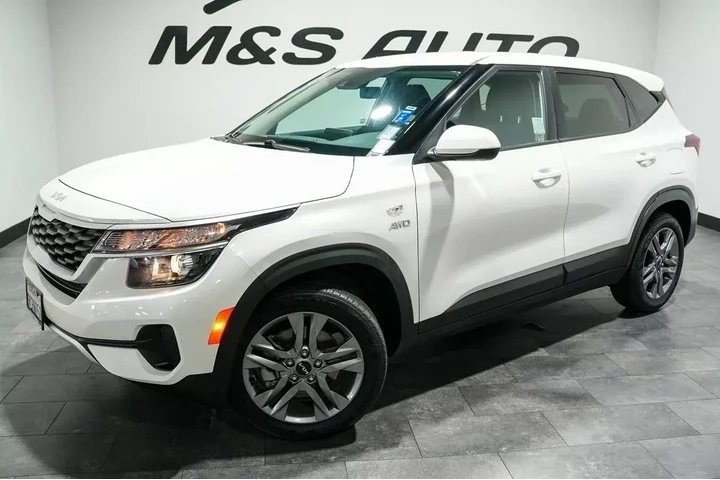 $18790 : 2023 Seltos image 2