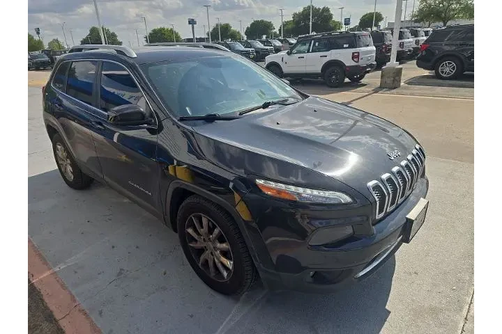 $10998 : Jeep Cherokee 2016 High Alti image 4