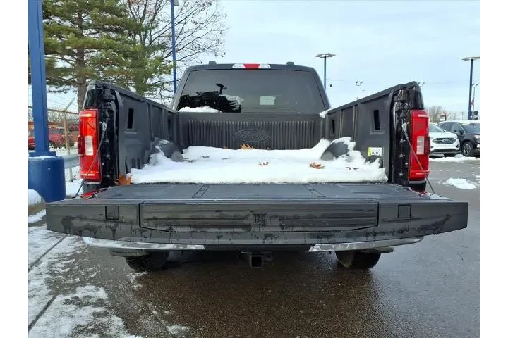 $35980 : Ford F-150 2022 4x4 XLT 4dr image 10