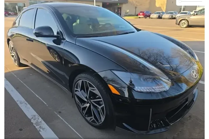 $27024 : Hyundai IONIQ 6 2024 Limited image 1