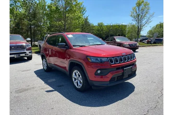 $22520 : Jeep Compass 2025 4x4 Latitu image 8