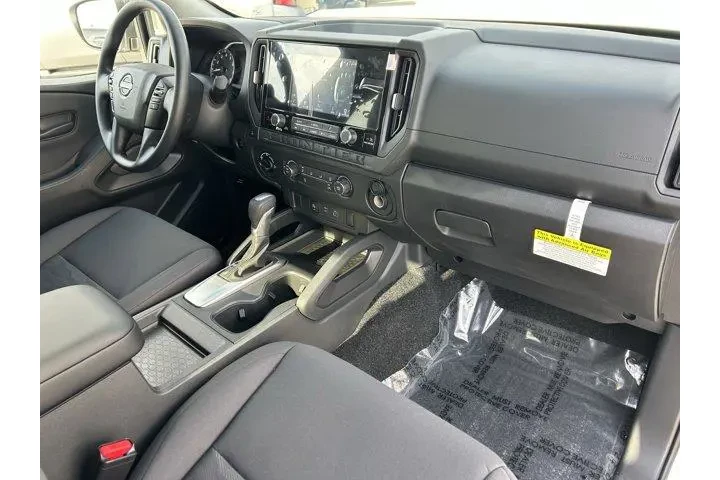 $35565 : Nissan Frontier 2026 4x4 S 4 image 8