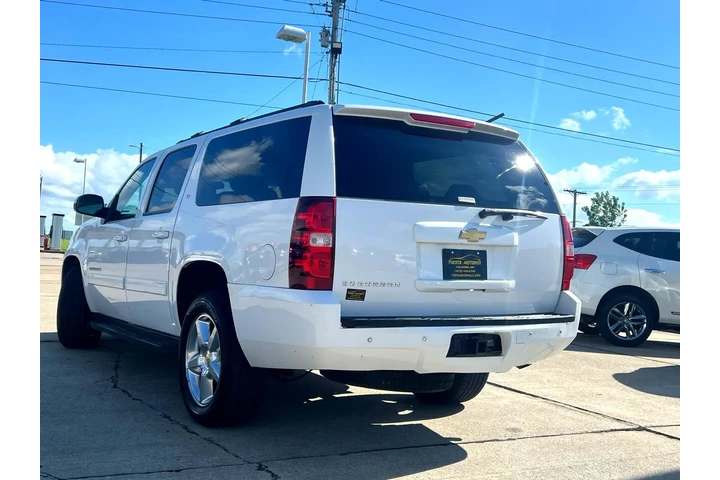$8999 : 2013 Suburban LTZ 1500 4WD image 5