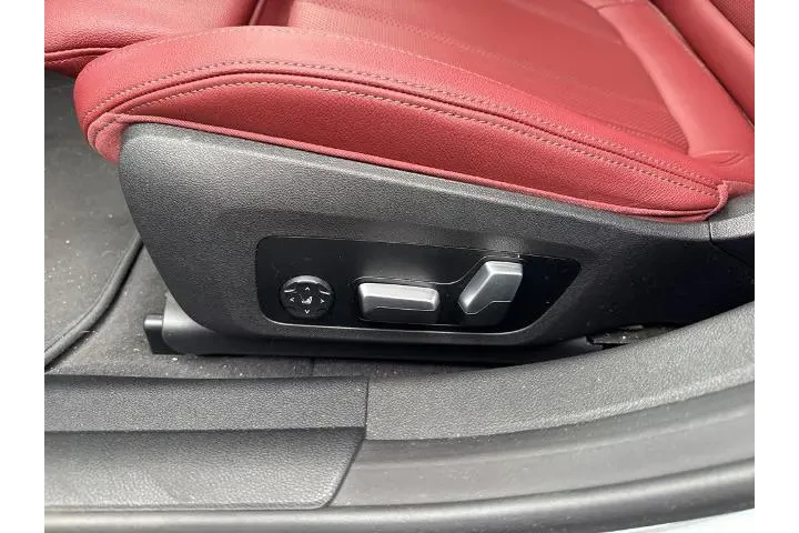 $34533 : BMW i4 2023 eDrive40 Gran Co image 9