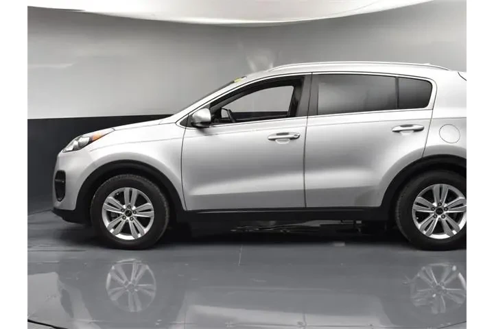$10992 : Kia Sportage 2017 LX 4dr SUV image 5