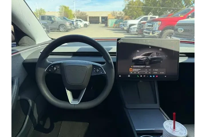 $28400 : Tesla Model 3 2024 Long Rang image 5