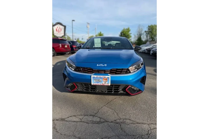 $19500 : 2023 Forte GT-Line image 5
