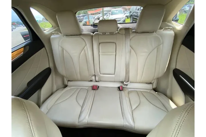 $10995 : 2015 MKC image 6