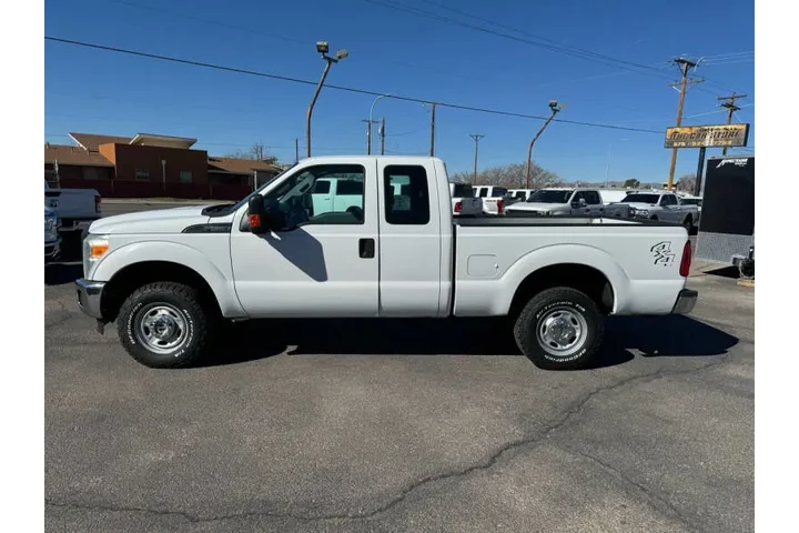 $24995 : 2015 F-250 Super Duty XLT image 3