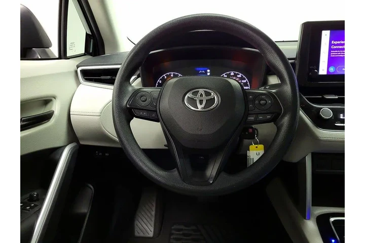 $23998 : Toyota Corolla Cross 2023 L image 10