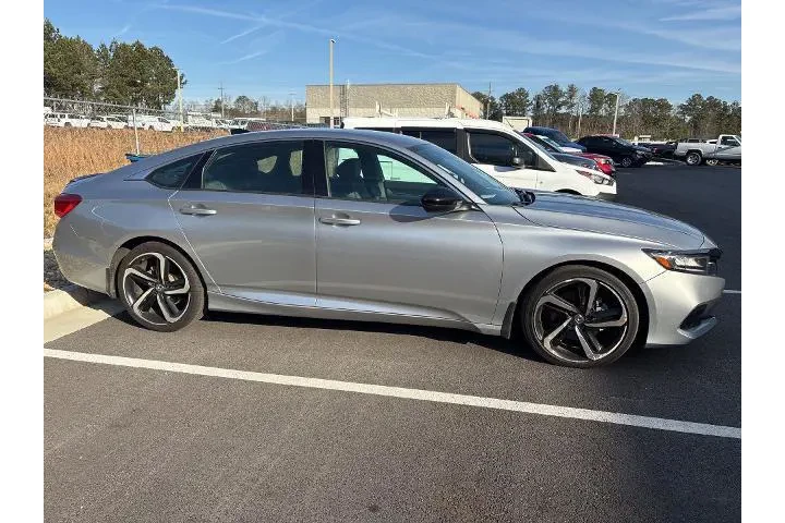 $22998 : Honda Accord 2021 Sport 4dr image 2