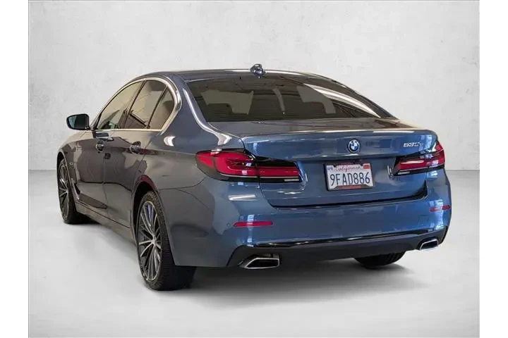 $38040 : BMW 5 Series 2023 530e 4dr S image 8