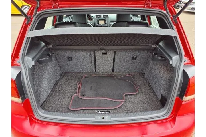 $8492 : Volkswagen GTI 2013 Wolfsbur image 6