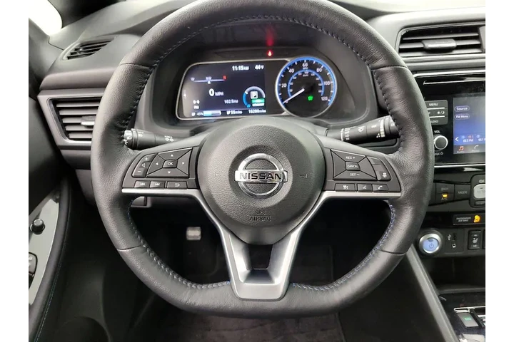 $14599 : Nissan LEAF 2019 SV 4dr Hatc image 10