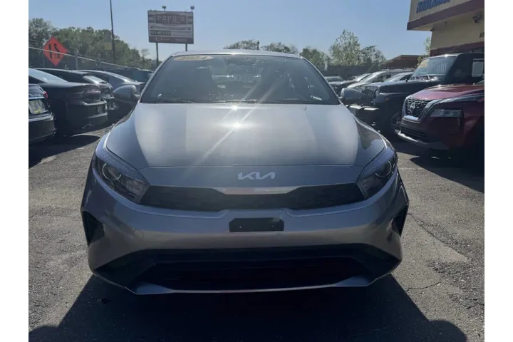 $21995 : 2024 Forte LXS image 4