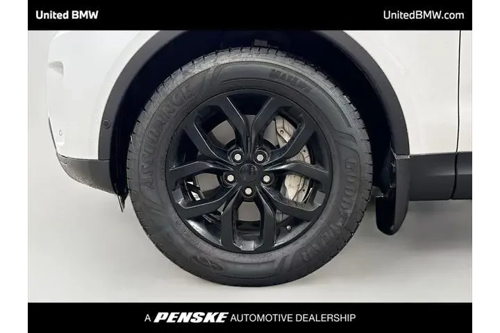 $17460 : Land Rover Discovery 2019 AW image 2