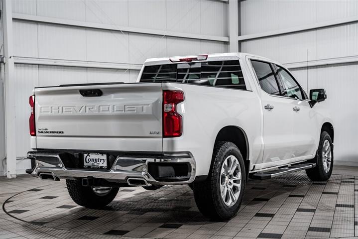 $69835 : 2025 Silverado 1500 LTZ image 9