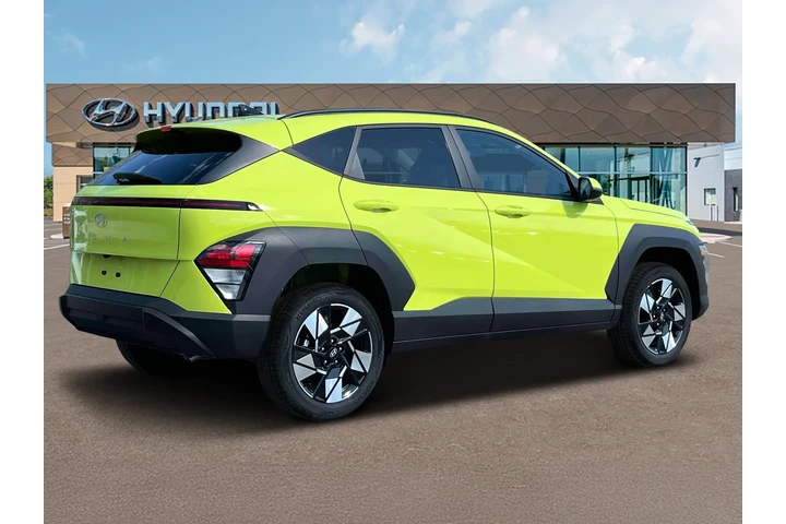$18888 : Hyundai KONA 2024 AWD SEL 4d image 8