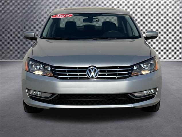 $12225 : 2014 Passat SEL Premium image 2