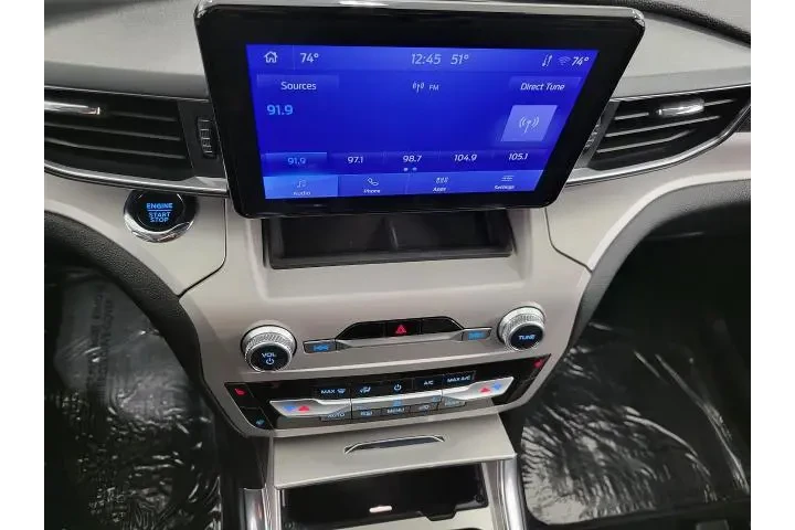 $33909 : Ford Explorer 2023 AWD XLT 4 image 8