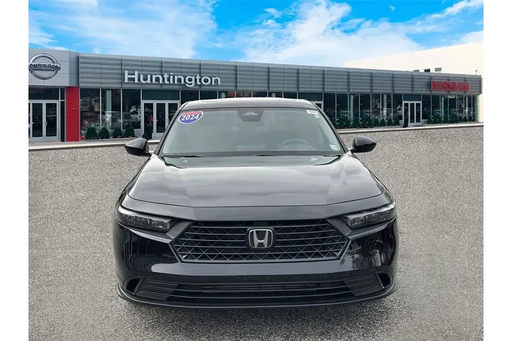 $23105 : Honda Accord 2024 EX 4dr Sed image 2