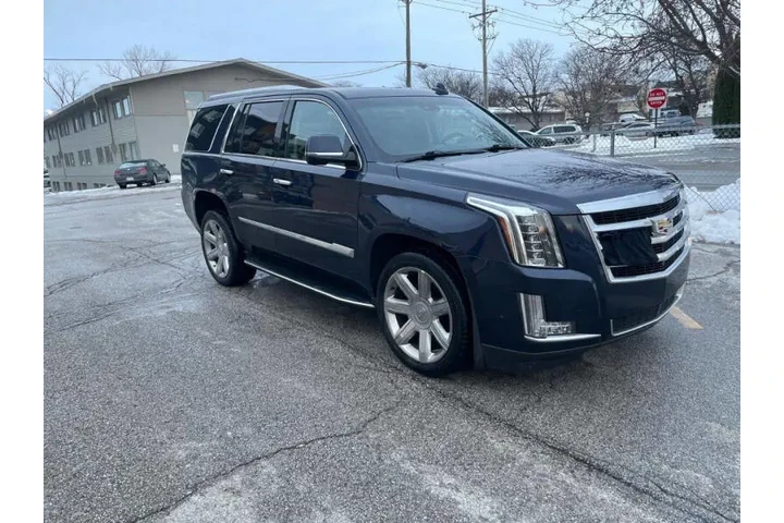 $25499 : 2018 Escalade Luxury image 5