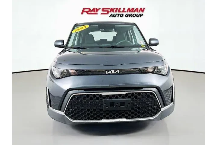 $19975 : Kia Soul 2023 LX 4dr Crossov image 2