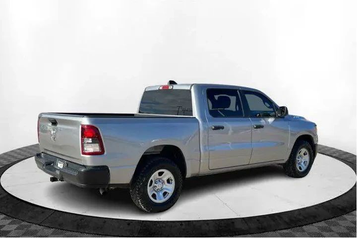 $35995 : Ram 1500 2023 4x4 Tradesman image 5