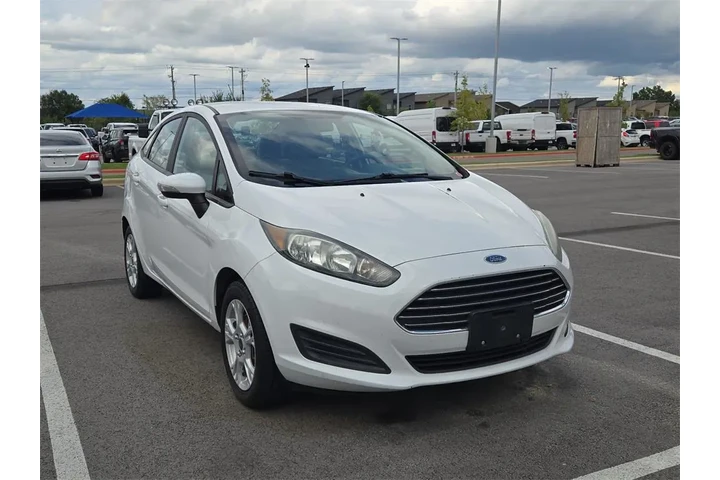 $7998 : Ford Fiesta 2015 SE 4dr Seda image 4