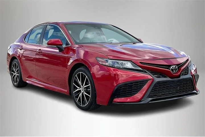 $21335 : Toyota Camry 2022 SE 4dr Sed image 1