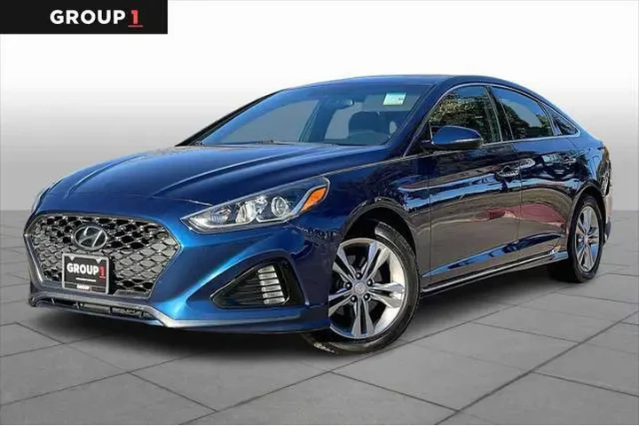 $9498 : Hyundai SONATA 2019 Sport 4d image 1