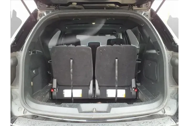 $17861 : Ford Explorer 2018 AWD XLT 4 image 6