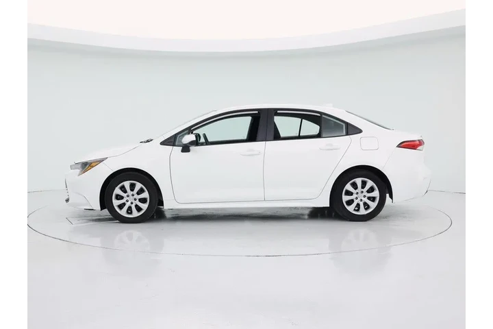$23998 : Toyota Corolla 2024 LE 4dr S image 3