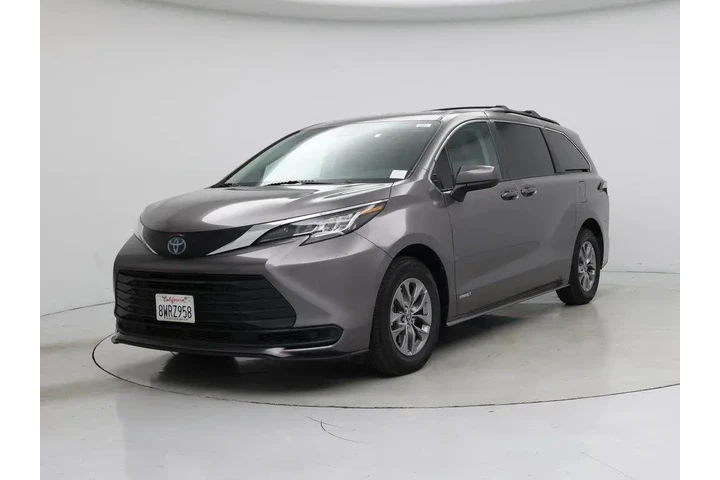 $35998 : Toyota Sienna 2021 LE 8-Pass image 4