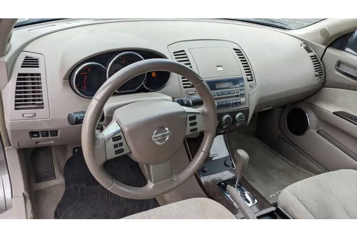 2005 Altima 2.5 S image 7