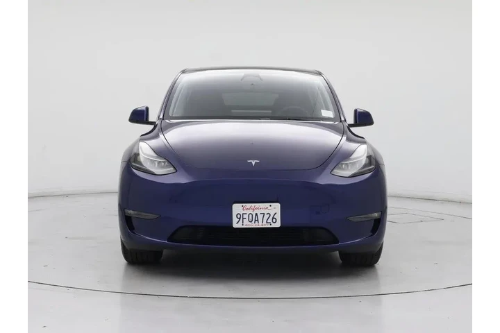 $37998 : Tesla Model Y 2023 AWD Long image 5